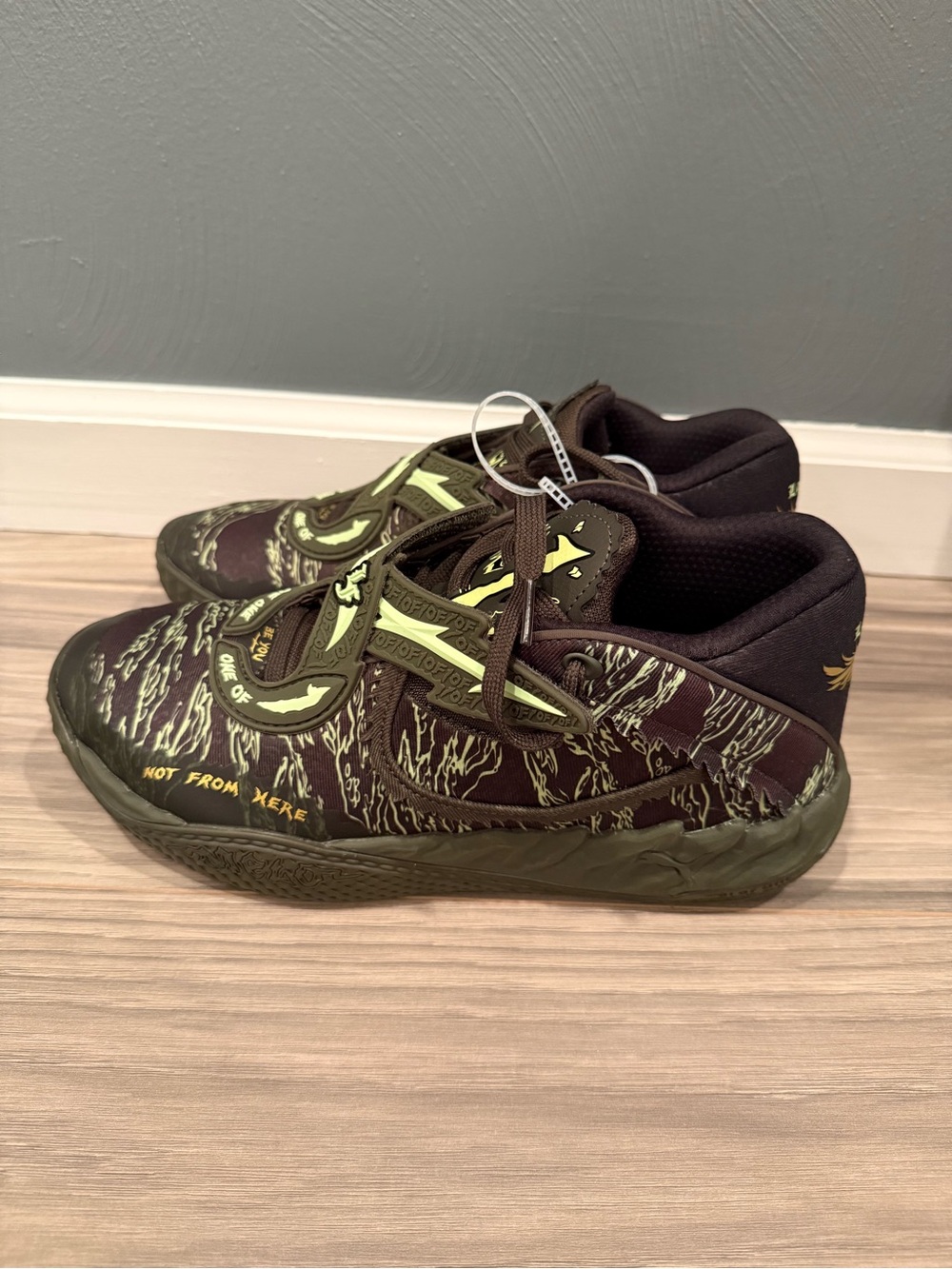 PUMA MB.05 Camo Mid Top Basketball Sneakers Black/Green Size 9.5 312795-01